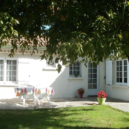 Vacances A St Germain D Esteuil 33340 Villa Saint-Germain-d'Esteuil Luaran gambar