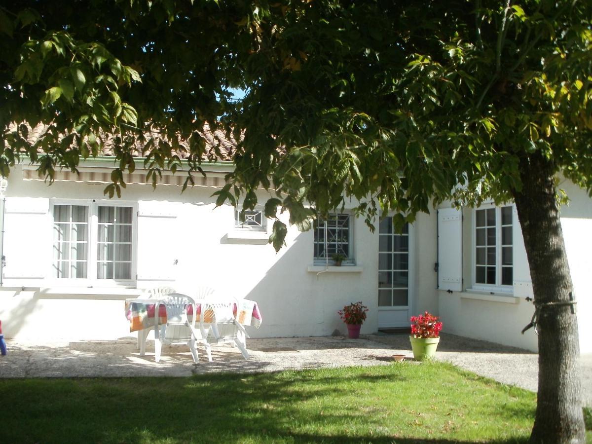 Vacances A St Germain D Esteuil 33340 Villa Saint-Germain-d'Esteuil Luaran gambar